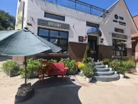 Floral Hotel·Great Wall Utopia Homestay