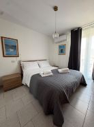 Sormano Apartments - THE V Collection