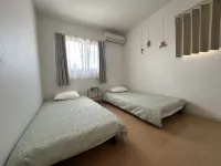 Tsuki House - parking