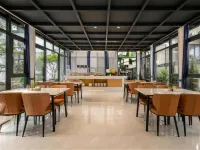 LANTU · Joy Horizon Leisure Resort Hotel （Lijiang Ancient Town Zhongyi Market Branch） - de negocios