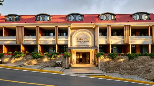 Xindi Hotel (Guling Street Branch at Lushan Cable Car Upper Station) - جاكوزي