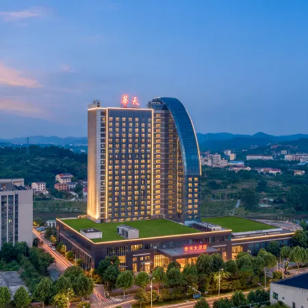 Huatian Hotel Loudi