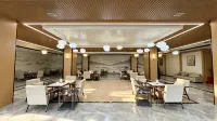 Lindu Hotel - parcheggio