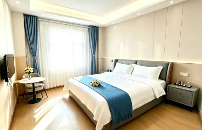 Yuanju Residence Hotels in Yunnan University of Finance and Economics Area