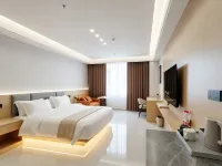 Xinzhi Hui Hotel (Lingshui Haiyun Plaza) - Airport Shuttle