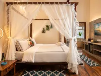 Sashas Holiday Village Hotels near Chapora River