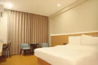 Shangqiu Shangtie Hotel - parking