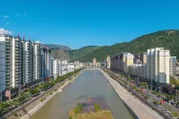 Dangzhou Health & Wellness Hotel (Longnan Tanchang Branch) - マウンテンビュー