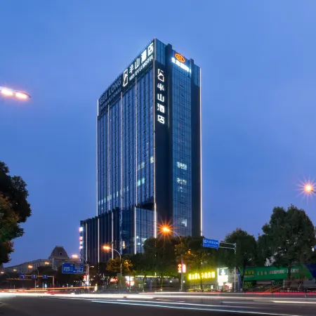 Mid-Level Hotel