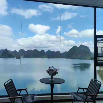 Luan Pavilion Homestay (Quyang Lake Scenic Area) Hotels near Quyang Lake