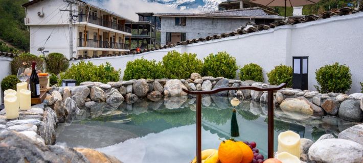 Yujian Yuanshan · Villa · Mountain Wild Garden Private Hot Spring Homestay (Hailuogou Glacier Park) Hotels in Luding
