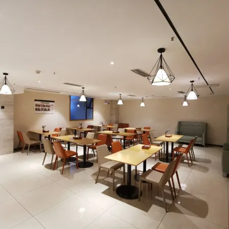 Style · LOFT Designer Cinema Apartment Hotel