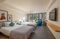 Xiao Zhang's Cultural and Artistic Homestay - شرفة