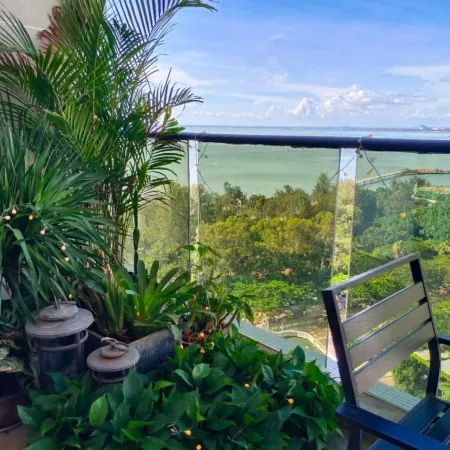 Beihai yezi seaview garden balcony apartment