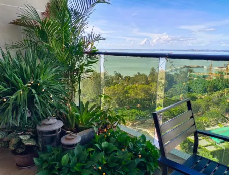 Beihai yezi seaview garden balcony apartment