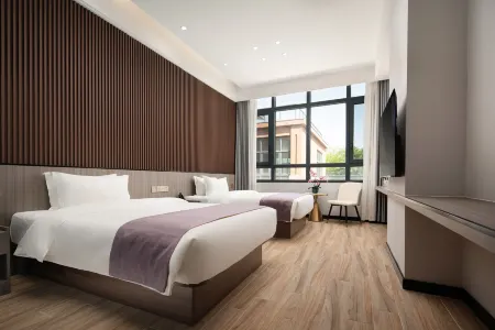 Hanji Hotel (Haikou Meilan Airport Hongzhou Jiangshan Branch)