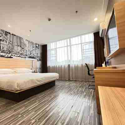 City Convenience Hotel (Guangning City Center Plaza) Rooms