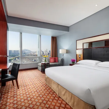 Crowne Plaza WUXI CITY CENTER by IHG Hotels in Wuxi