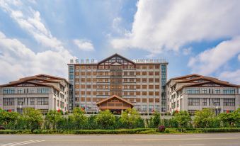 Zhenning Lingyue Grand Hotel