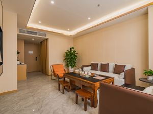 Zhuhai Longhua Select Hotel