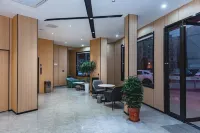 M Hotel (Zhangjiagang Donglai)