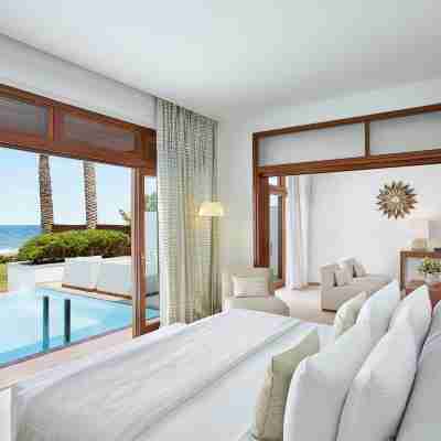 Amirandes, A Grecotel Resort to Live Rooms