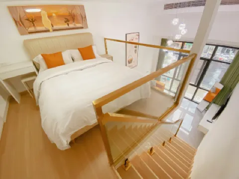 Small beautiful homestay (Lvzi cuisine Chaoyangli Branch) Hotels near Star of Nanchang Ferris Wheel