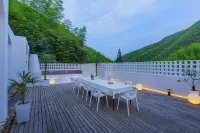 Moyan Moganshan MOYan Huanshan Wild Luxury Beauty Hotel Hotels in Huzhou