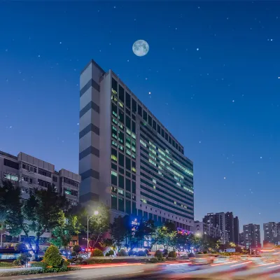 Borrman Hotel (Canton Tower, Sun Yat-sen University Metro Station, Pazhou Exhibition Center) Hotels near Guangzhou Medical University First Affiliated Hospital Haiyin Hospital Area