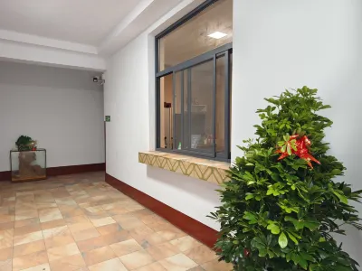 Yicheng Longhai Yizhao Express Accommodation Hotels near Dingshang Times Square