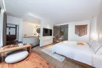 Qingcheng Houshan near Shuimuyang Private Tang Homestay