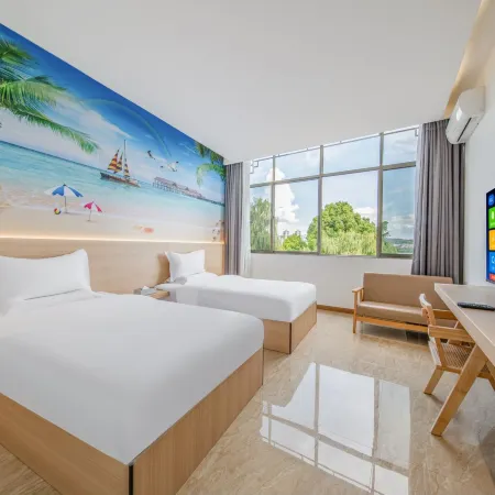Qingyuan Private Hot Spring Resort Hotel (Mile Huquan Ecological Park)