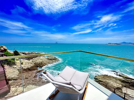 Dongshan Xiyan Sea View Homestay Отели рядом с достопримечательностью «Jiuxian Mountain»