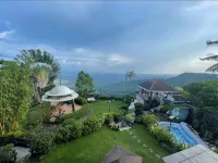 The Lakeview Suites Hotel a Tagaytay