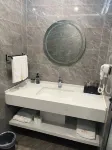 Xinxiang Hongmen Yeyue Hotel (University Town) Hotels near Henan Institute of Science and Technology