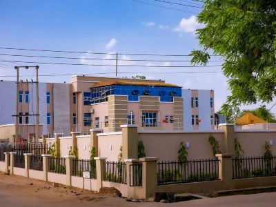 Sarina Suites and Apartments Kano Các khách sạn ở 