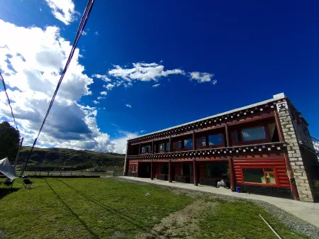 Daoyu Xingfugou Xiangyue Homestay Отели рядом с достопримечательностью «Bameizhen»