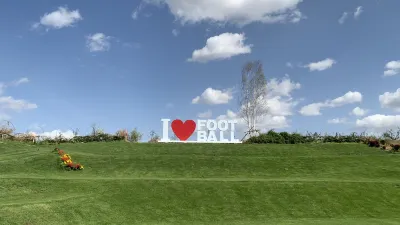 HOTEL FOOTBALL Hotels in Лунцзин