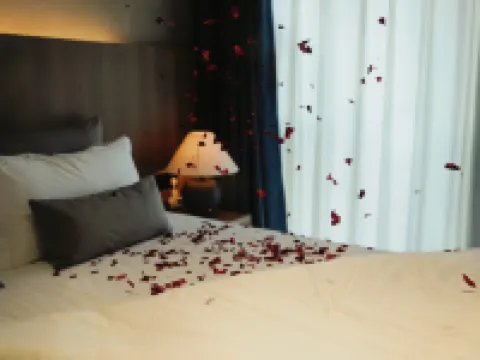 Shisanjian Demen Renli Sitang Yasu Hotel di Jintang County