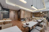 PHIREN Hotel (Loudi High speed Railway South Station, People's Government of Loudi, Loudi)
