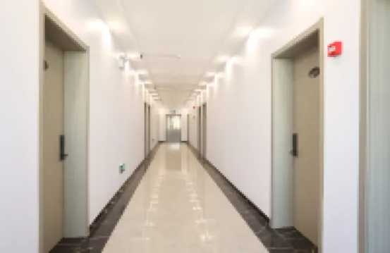 Xinyue Hotel (Luohe Food Vocational College)