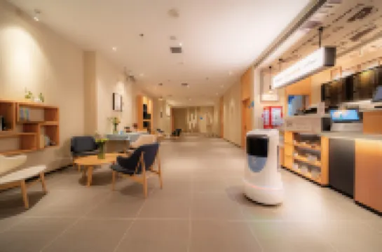 HanTing Hotel (Sanmenxia South Railway Station)