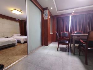 Baoxing Business Hotel