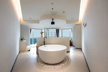 Rare·Three Sea View Hotel Xiamen (Xiamen University Twin Towers)