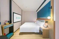 Ni Hao Hotel (Kaizhou Xinshiji Shopping Plaza) Hôtels à : Kaizhou District