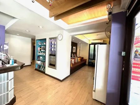 Sawasdee Hotel @ Sukhumvit Soi 8