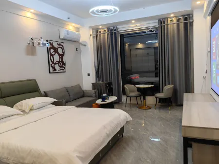 Yunfan Hotel (Yichun High-speed Railway Station) Отели рядом с достопримечательностью «Yichun University Vocational and Technical College»