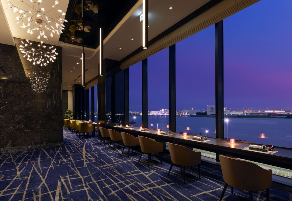 호텔 빌라 퐁텐 그랜드의 모던한 인테리어