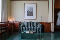 阿那亞友誼之傢俱樂部飯店