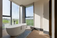 Shaojian Linjiang Yin Homestay (Anqing Xinzhou Branch) - Balkoner